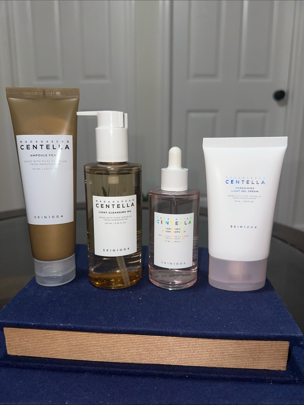 SKIN1004 Madagascar Centella Serum & Cleanser Set - White and Gold